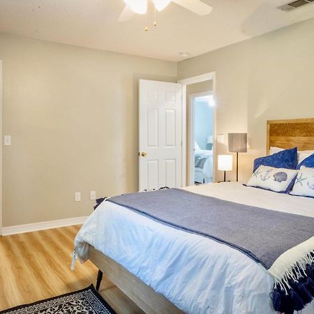 Life'S A Breeze! Updated 3B Home 10 Min To Beach! Gulf Breeze Luaran gambar