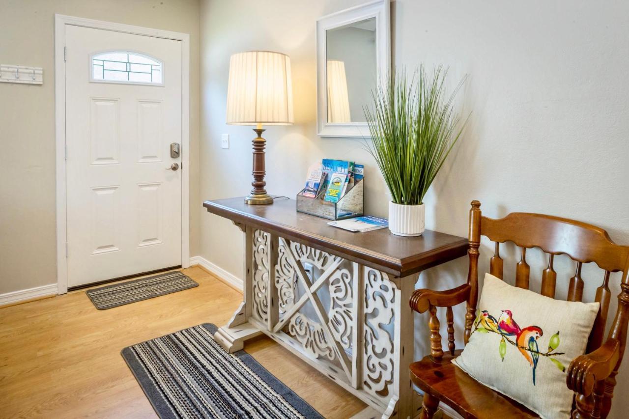 Life'S A Breeze! Updated 3B Home 10 Min To Beach! Gulf Breeze Luaran gambar