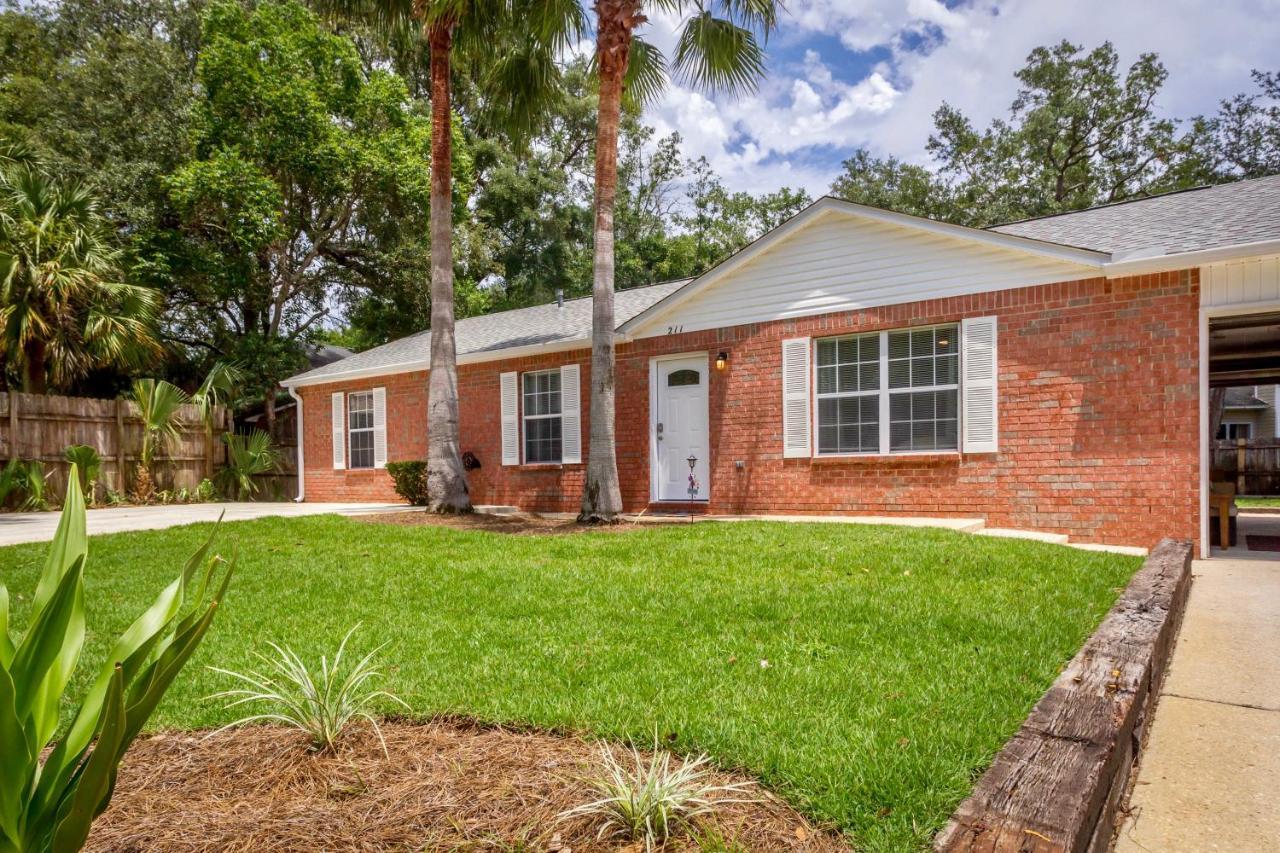 Life'S A Breeze! Updated 3B Home 10 Min To Beach! Gulf Breeze Luaran gambar